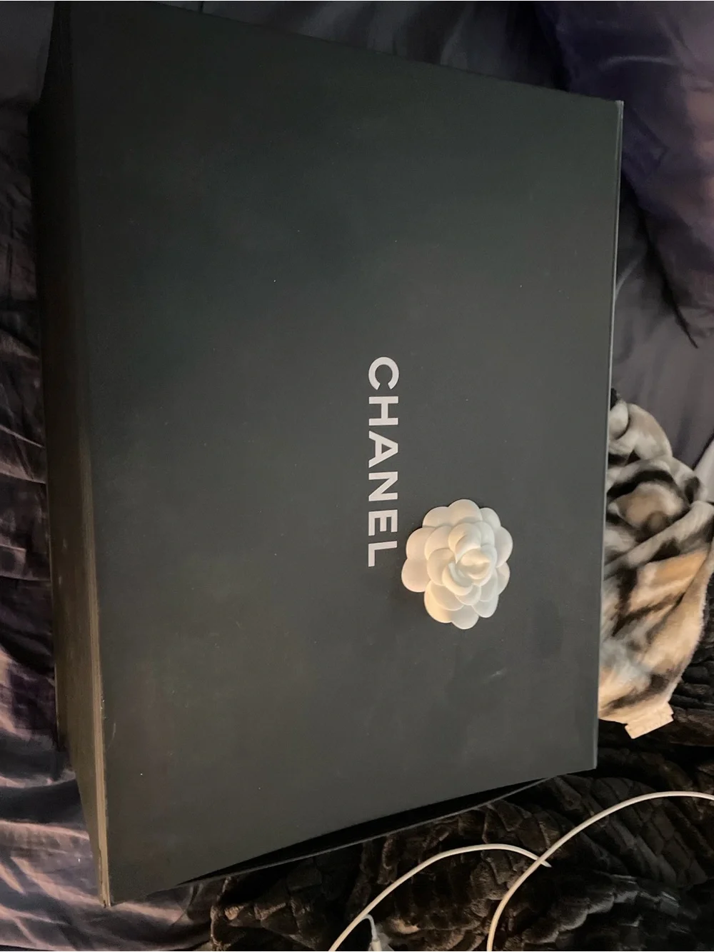 CHANEL classic tote